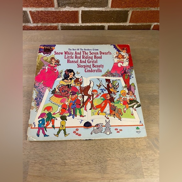 The Best of the Brothers Grimm Snow White Sleeping Beauty Cinderella 8093 - Picture 1 of 4